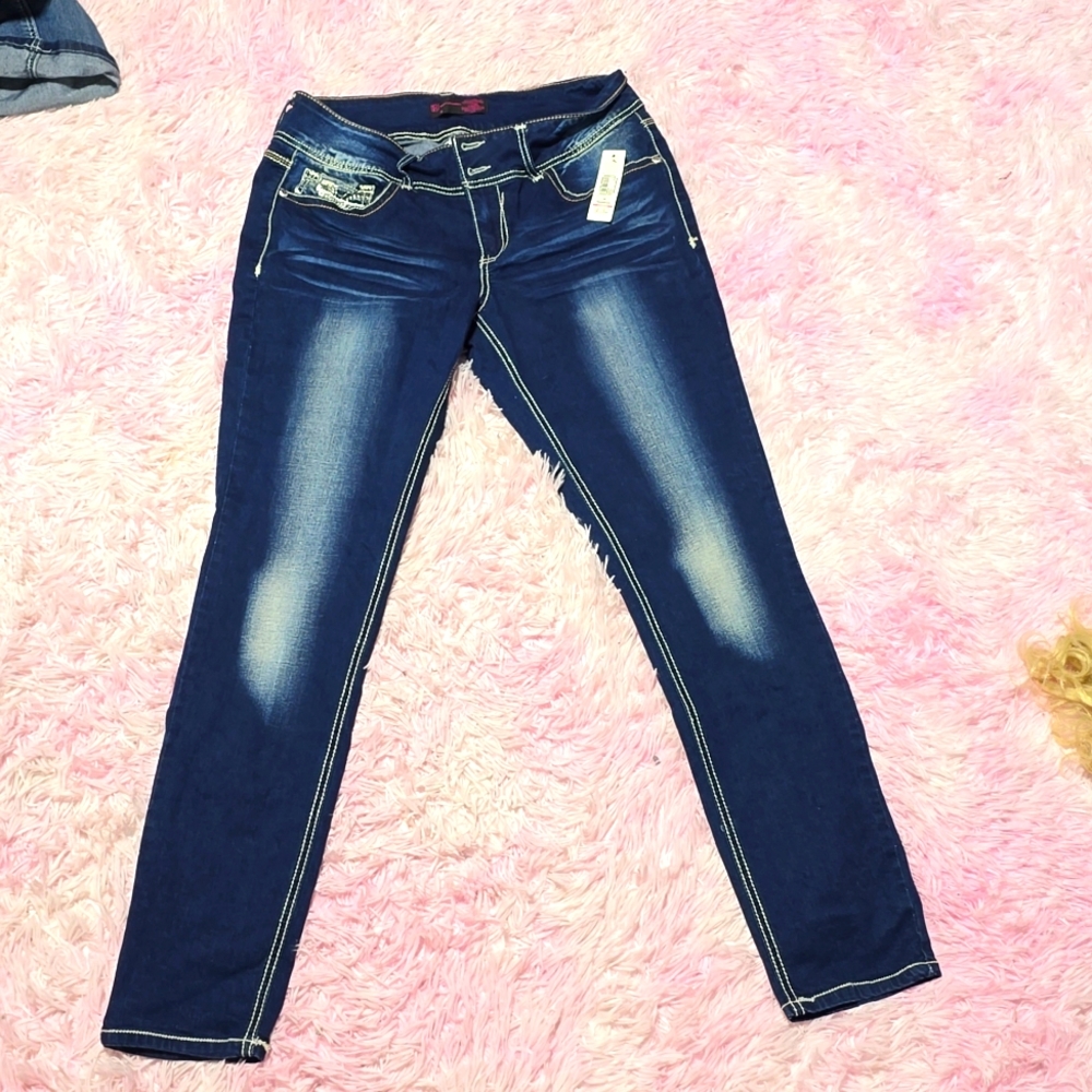 Women's NoBo NWT Jeans size 15